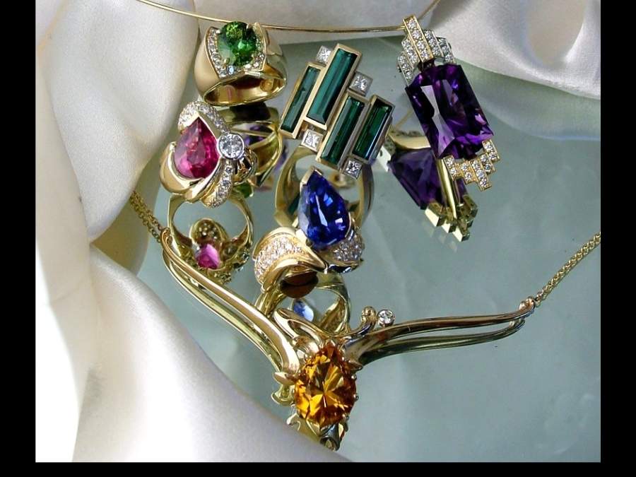 necklace and pendant collection